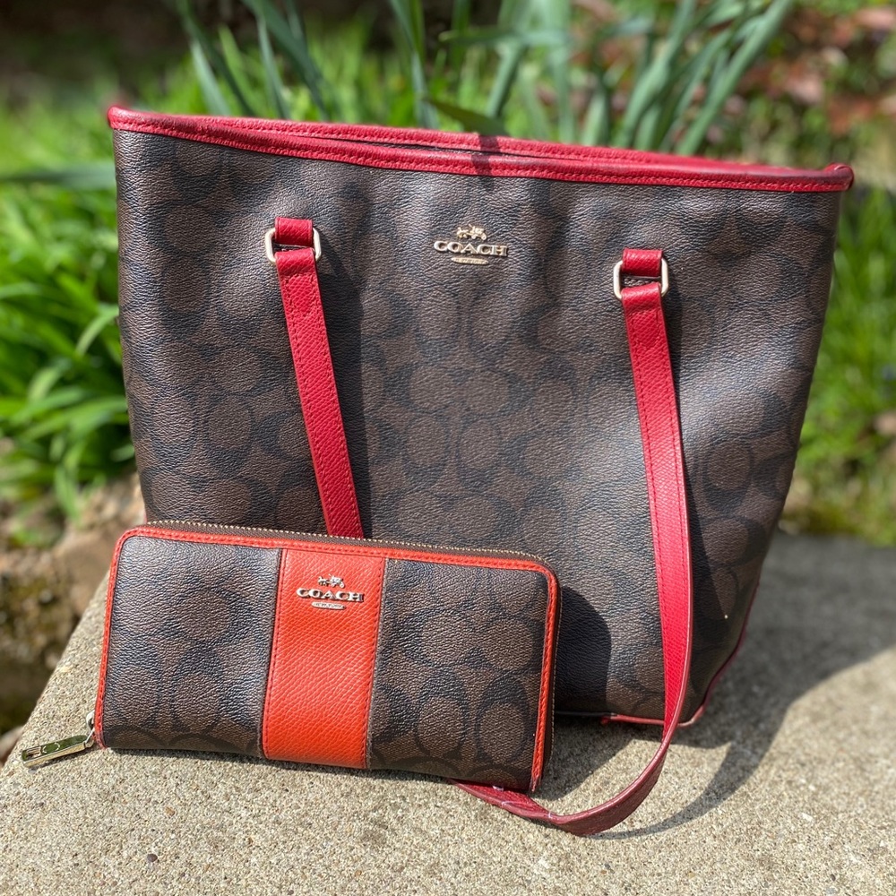Coach Purse and Wallet **AUTHENTIC**